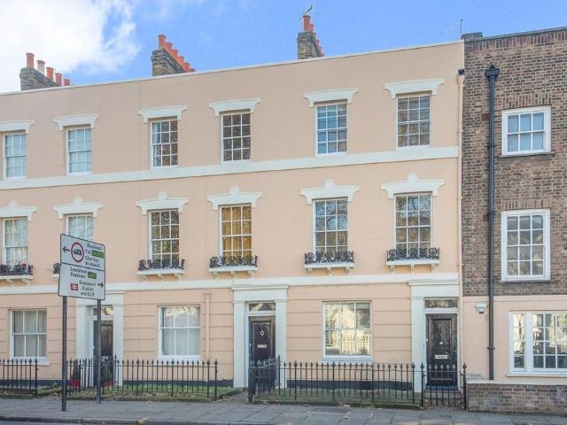 House for rent in East Greenwich, Greater London