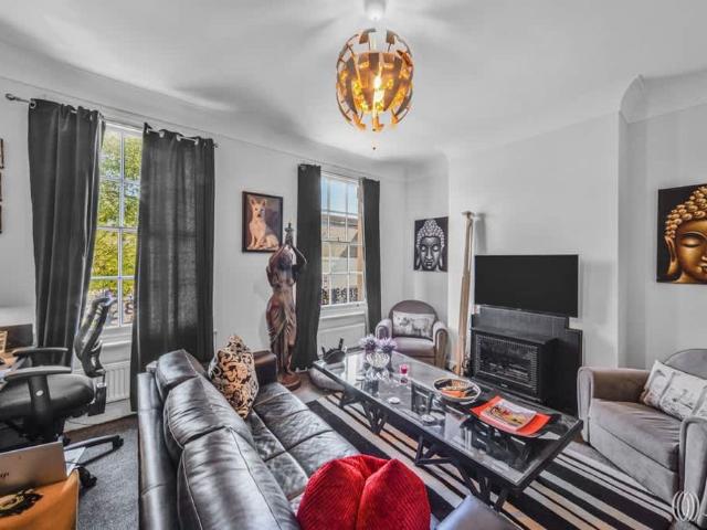 House for rent in East Greenwich, Greater London