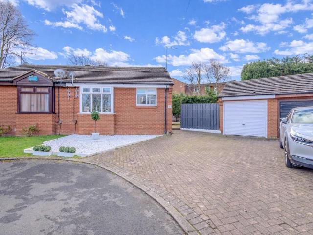 House for rent in Wigton Moor, Leeds