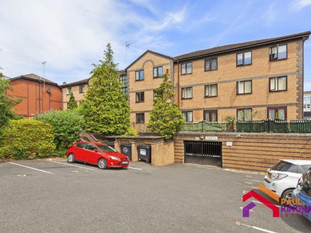 Studio for rent in Daws Hill, Cressex