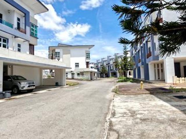 Terraced House for rent in Kinabalu, Sabah