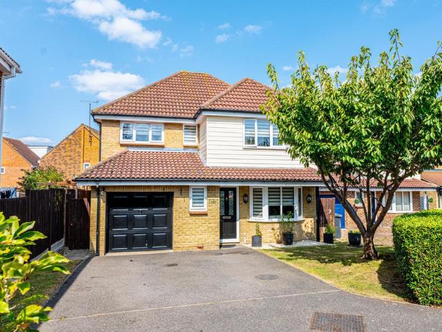 House for rent in Bird Estate, Barling
