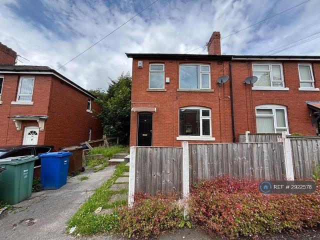 House for rent in Chesham, Bury