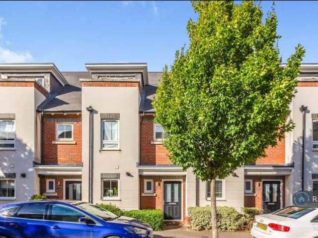House for rent in Maidenhead