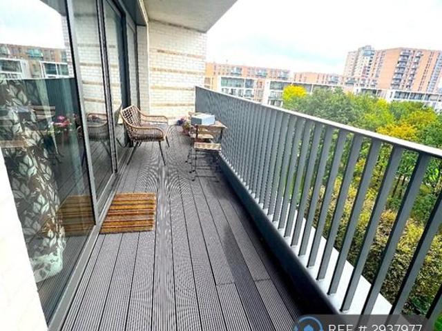 House for rent in Silvertown, Greater London
