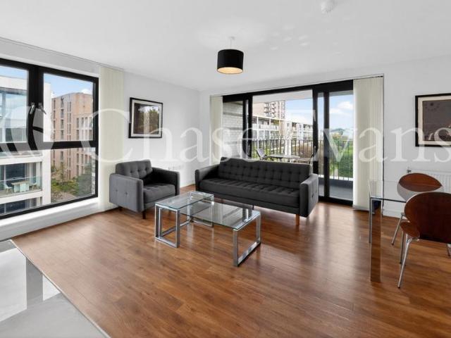 Apartment for rent in Silvertown, Greater London