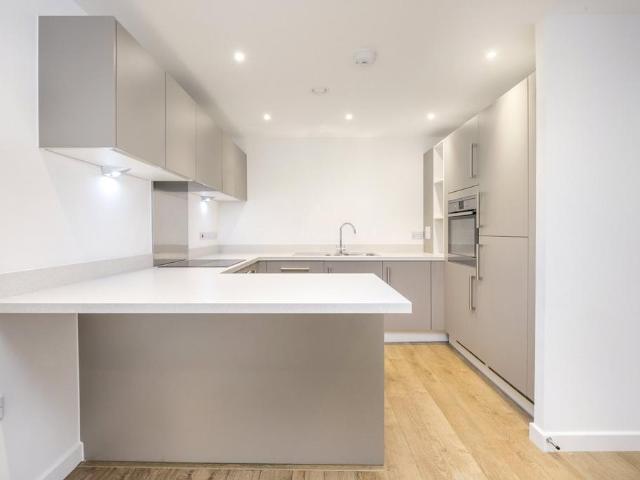 Apartment for rent in Hale Village, Tottenham Hale