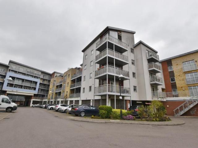 Apartment for rent in Midway, Kent