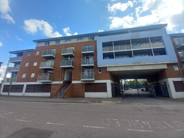 Studio for rent in Midway, Kent