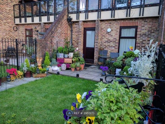 Apartment for rent in Reading