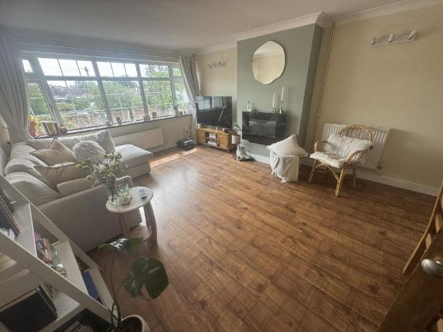 Townhouse for rent in Ringwood, Ashurst Bridge
