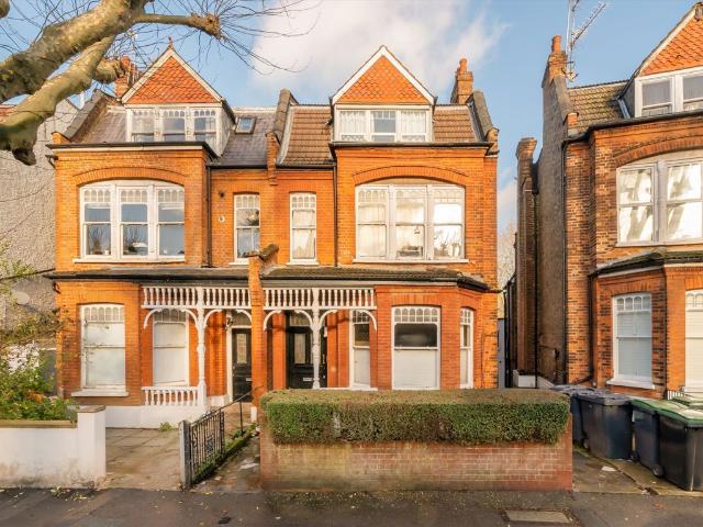 Studio for rent in Muswell Hill, Greater London