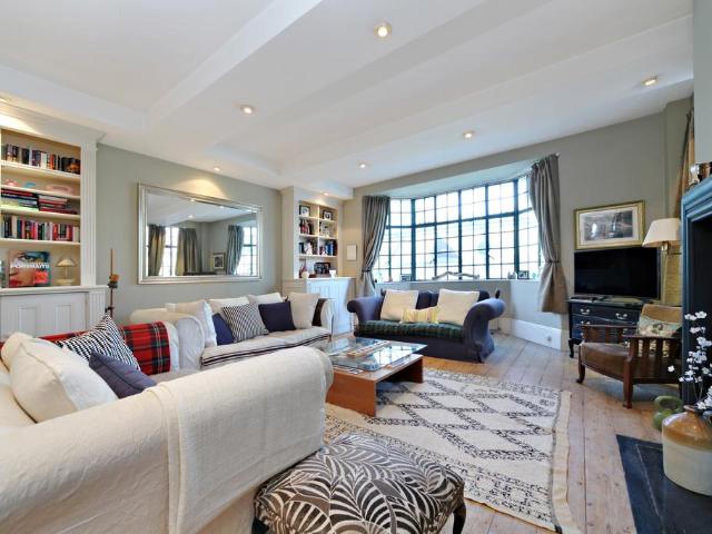 House for rent in Clapham, Greater London
