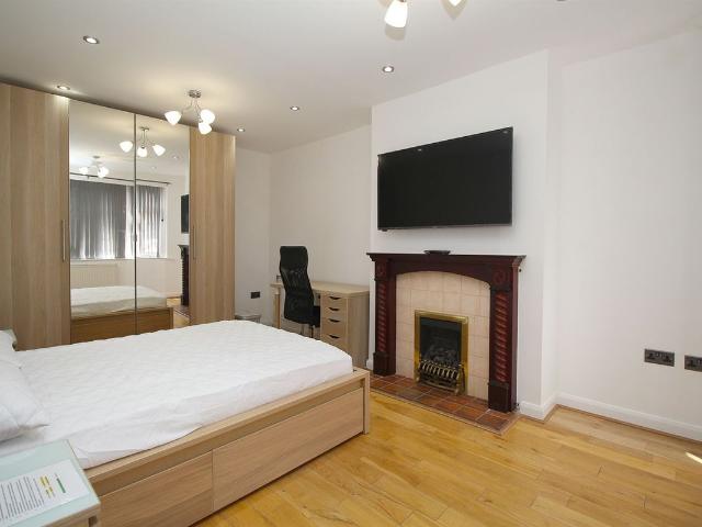 Room for rent in Elmfield, Leicestershire