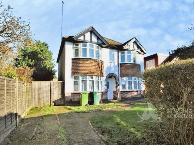 House for rent in Kempton Park, Lower Halliford