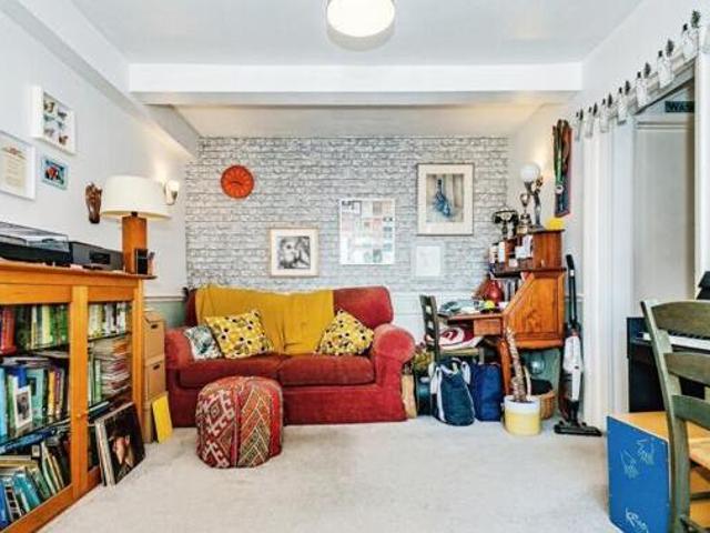 House for sale in Horsham, West Sussex