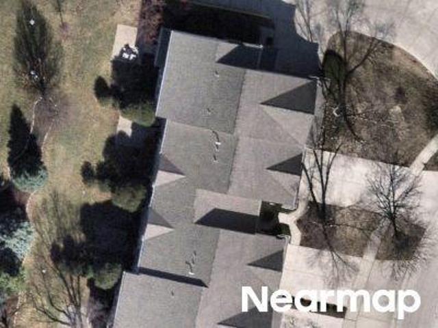 Townhouse for sale in Streamwood, Illinois