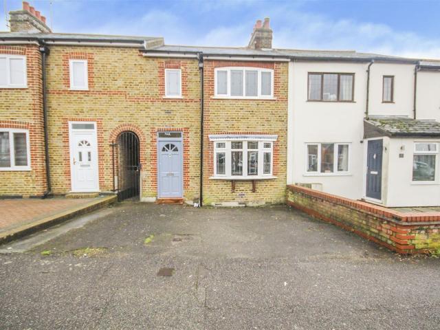 House for rent in Navestock Side, Essex