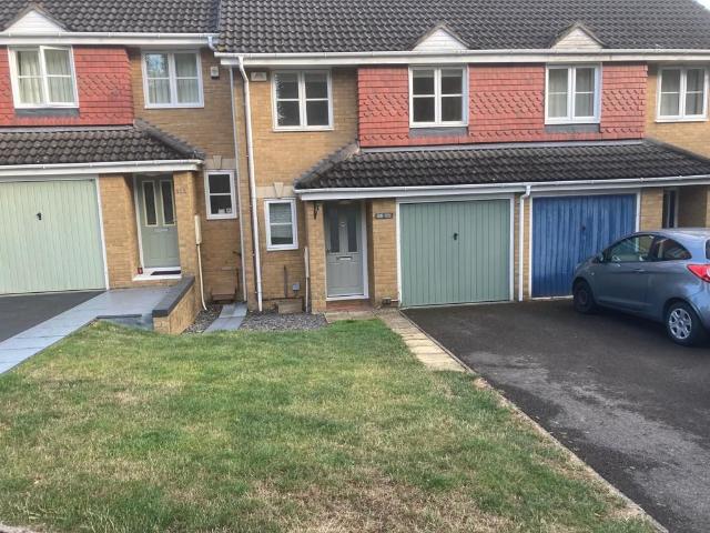 House for rent in Navestock Side, Essex
