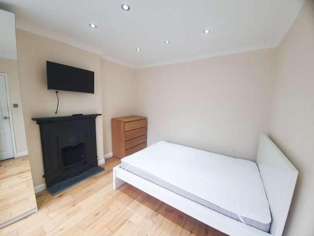 House for rent in Warley, Brentwood
