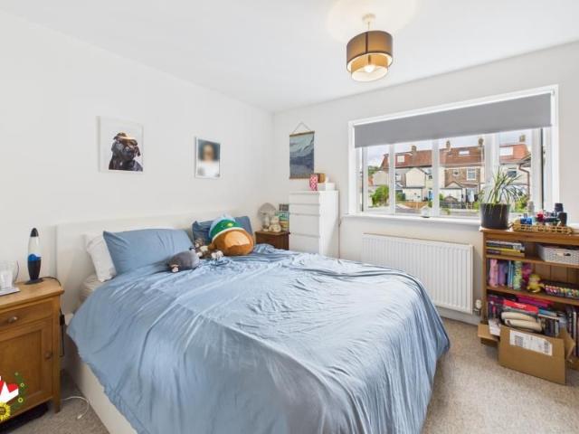 Apartment for rent in Kingswood