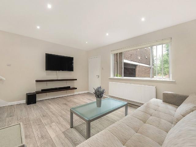 House for rent in Chalk Farm, Primrose Hill