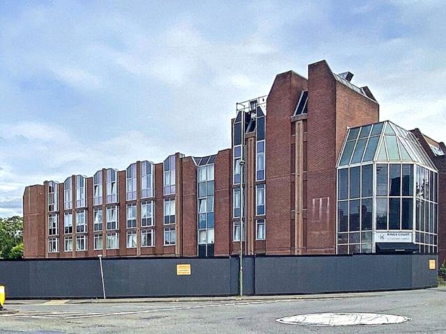 Apartment for rent in Heol-las, Surrey