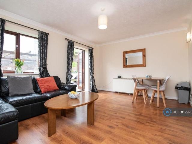 Apartment for rent in Park Central, Birmingham