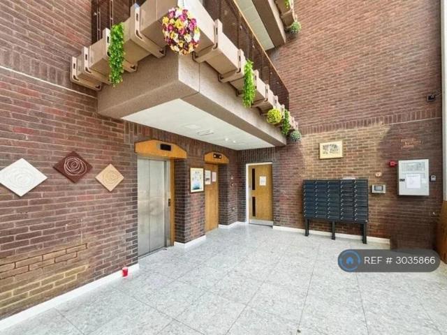 Apartment for rent in Camberley, Surrey Heath
