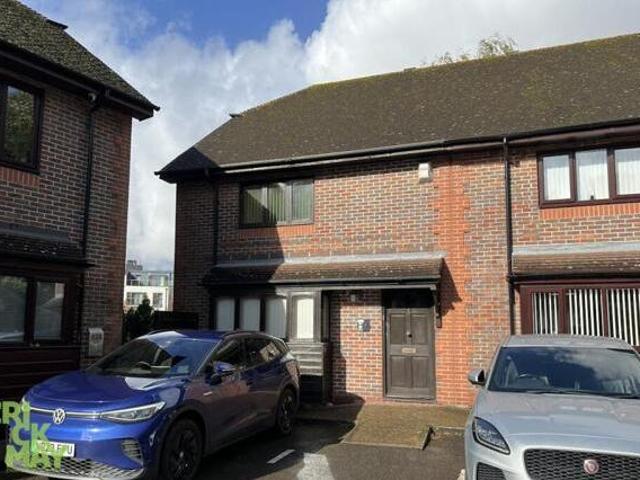 House for rent in Roffey, Horsham