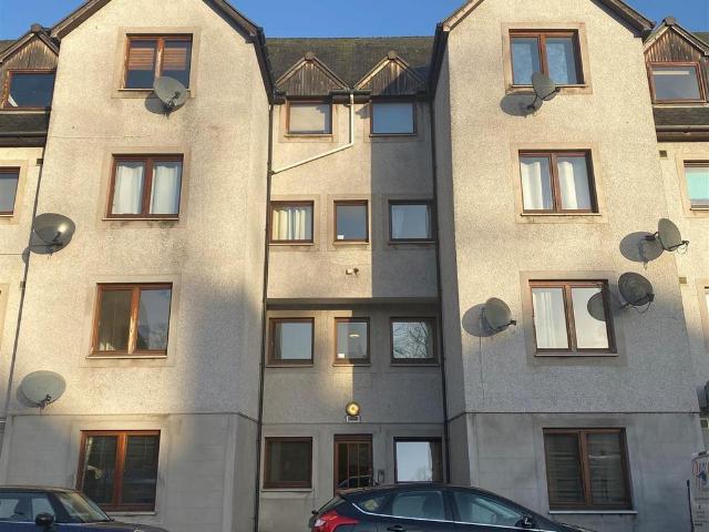 Apartment for rent in Bridgend, Moneydie