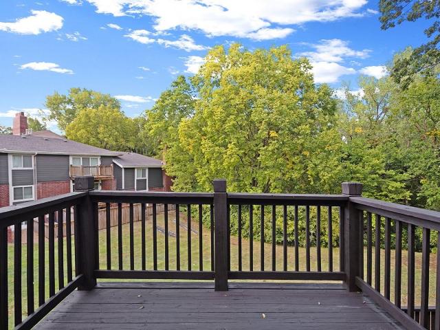 Apartment for rent in Kings Cove Apartments, Merriam