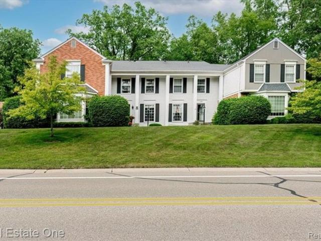 Condo for sale in Rochester Hills