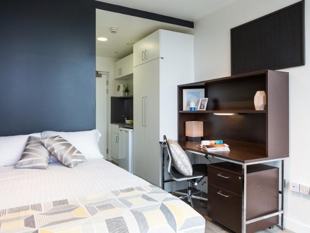 Room for rent in Barnsbury, Greater London
