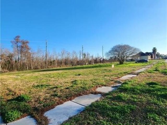 Land for sale in Chalmette Land for sale in Chalmette