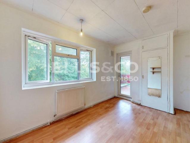 Apartment for rent in Preston, Greater London