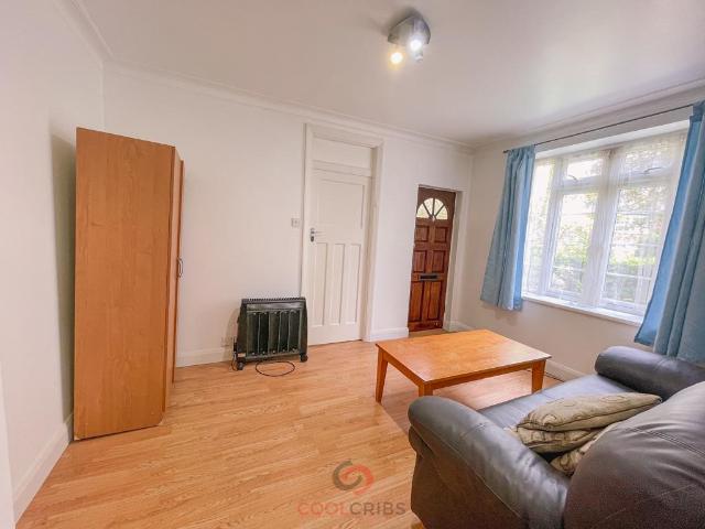 House for rent in Preston, Greater London