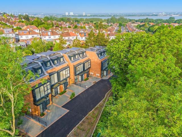 House for rent in Chingford, Greater London