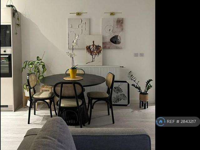 House for rent in Barking Riverside, Greater London