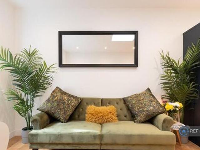 House for rent in Barton Stacey, Hampshire