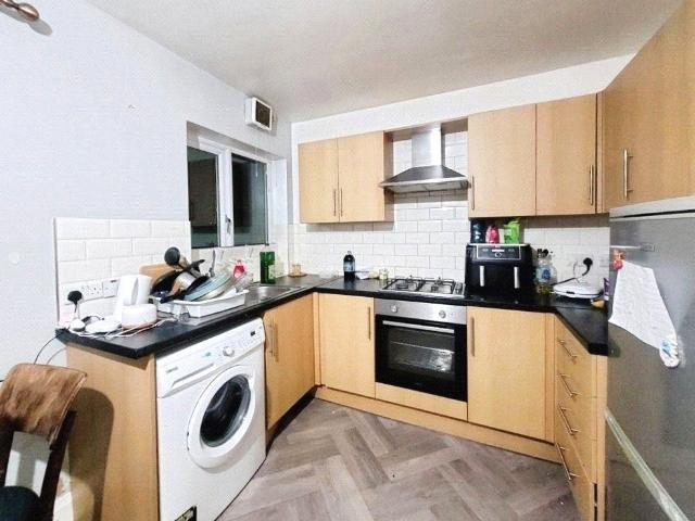 Room for rent in Englefield Green, Runnymede