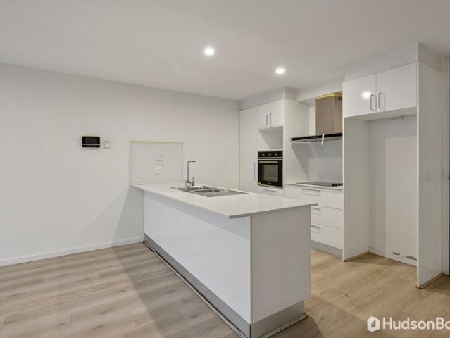 Apartment for rent in Templestowe, Melbourne