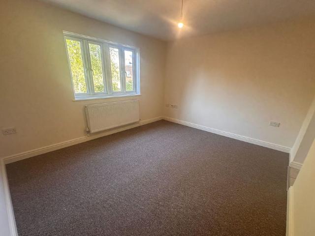 Apartment for rent in Brookville, Norfolk