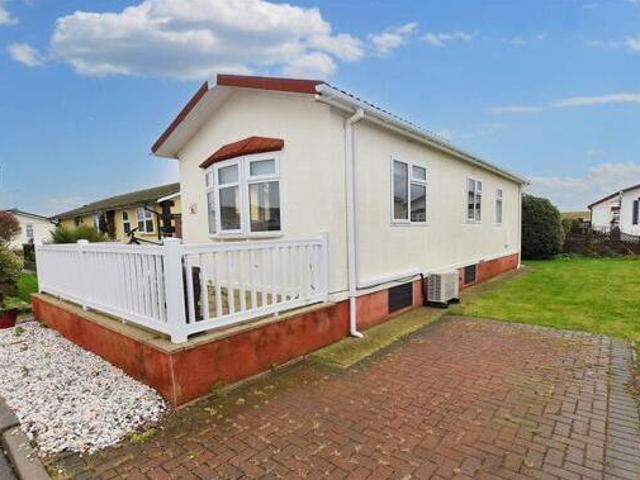 House for sale in Canvey Island