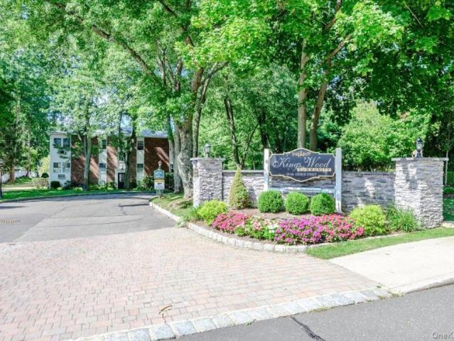 Condo for sale in Kings Park, Town of Smithtown
