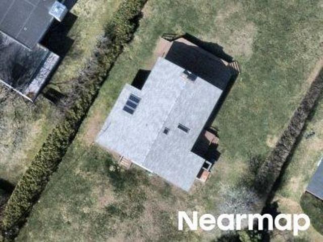 House for sale in East Hampton