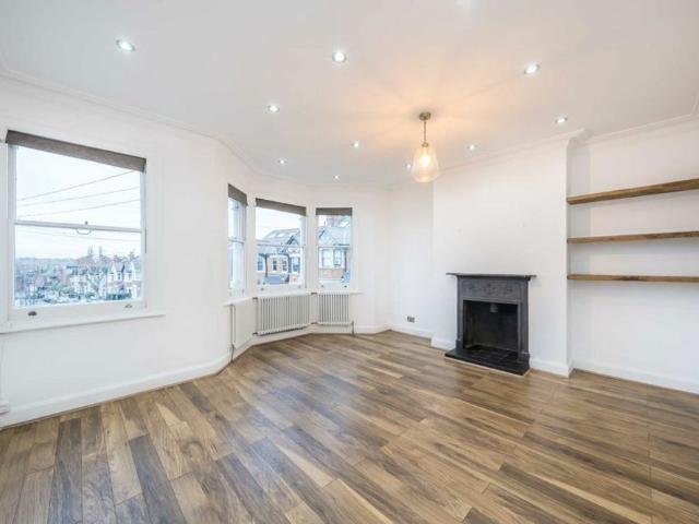 Apartment for rent in Cat Hill, Isle Of Man