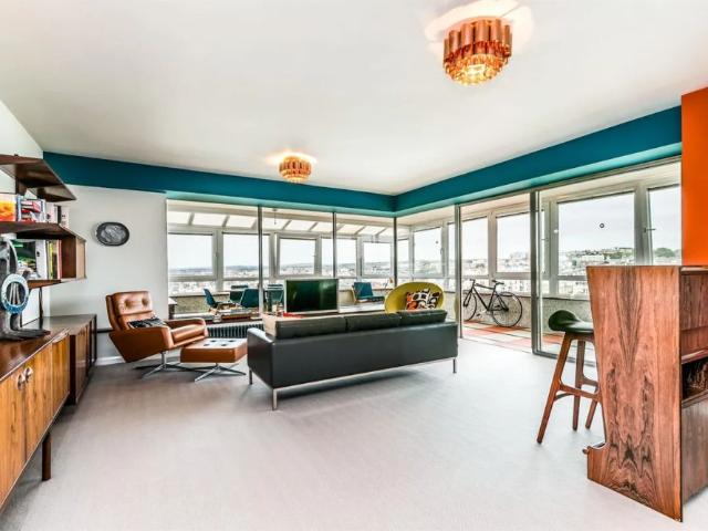 Apartment for rent in Fishersgate, West Sussex