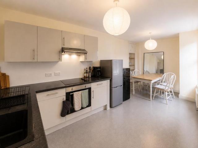 Apartment for rent in Brunswick, Brighton & Hove