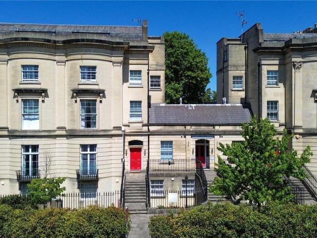 House for rent in Newtown, Reading